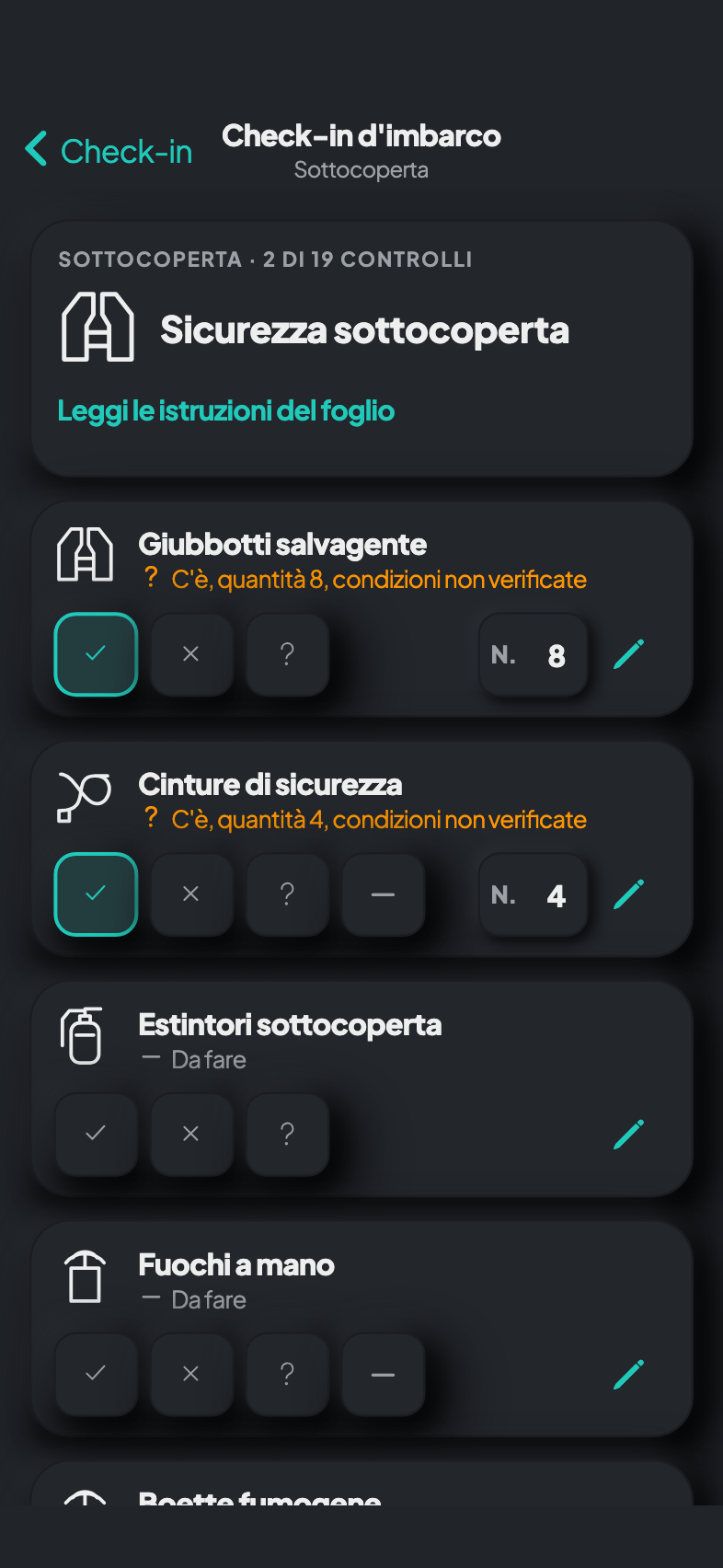 Check-in in scuro: otto giubbotti e quattro cinture, condizioni da verificare